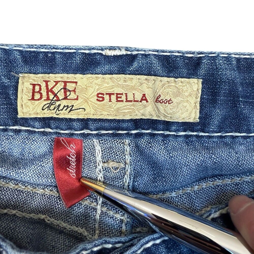 Buckle Women's Denim Boot Cut Jeans - Picture 4 of 15